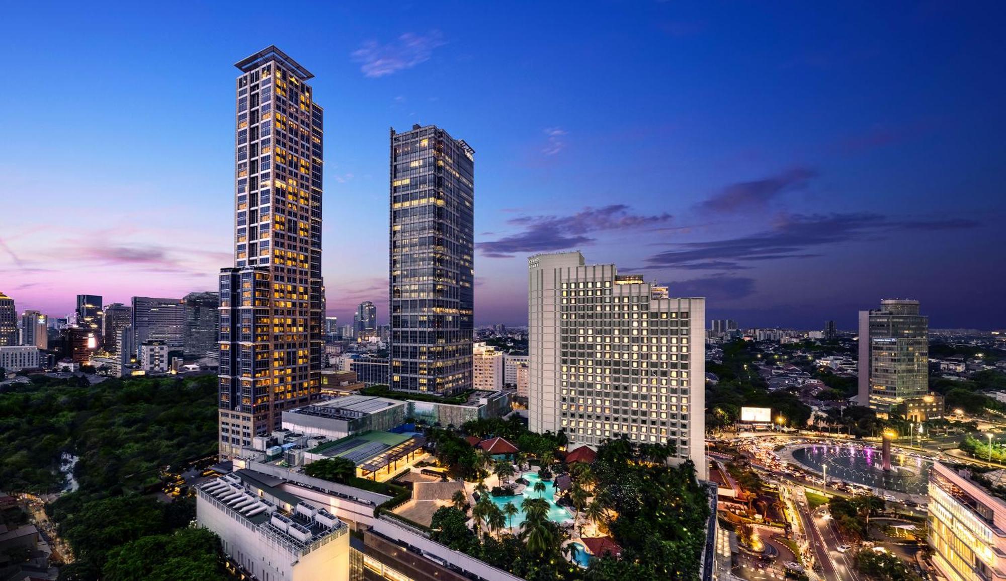 Keraton At The Plaza, Part Of The Unbound Collection By Hyatt Hotell Jakarta Eksteriør bilde